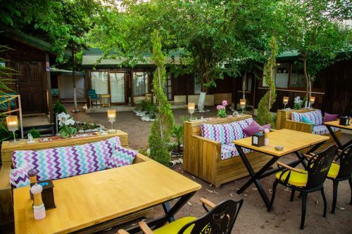 Bed & Breakfast Kara Kedi Beach Bungalow