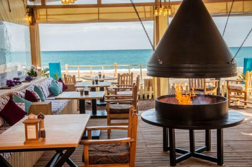 Bed & Breakfast Kara Kedi Beach Bungalow
