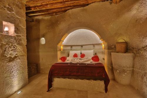 Hotel Abu Hayat Cave Suites