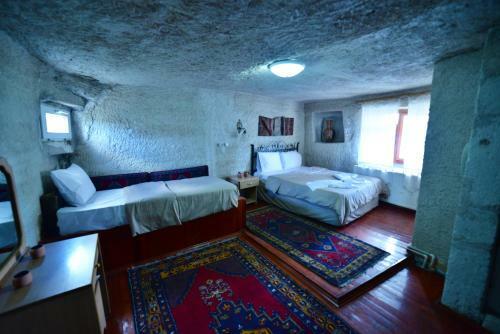 Bed & Breakfast Cave Seasons Deluxe Hotel