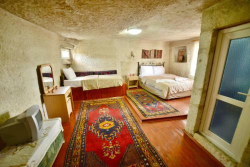 Bed & Breakfast Cave Seasons Deluxe Hotel
