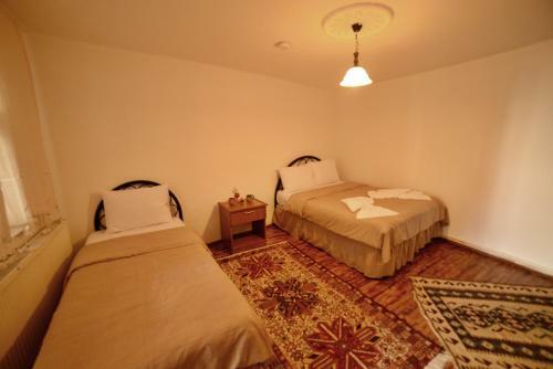 Bed & Breakfast Cave Seasons Deluxe Hotel
