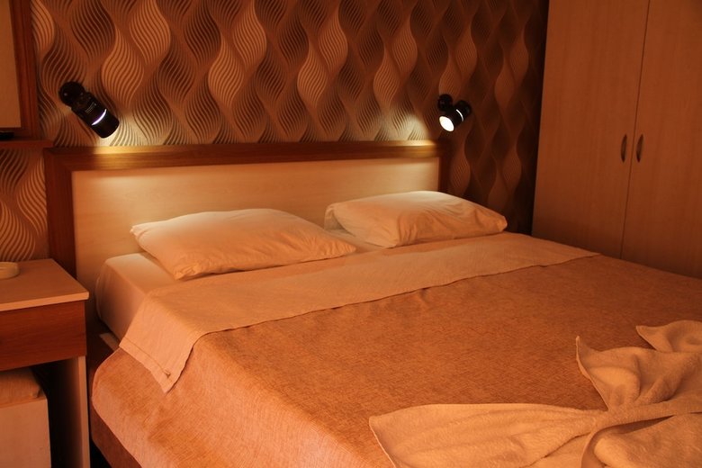 Hotel Saturn
