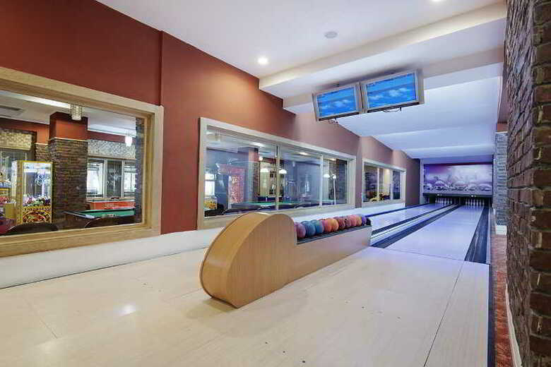 Hotel Alba Queen