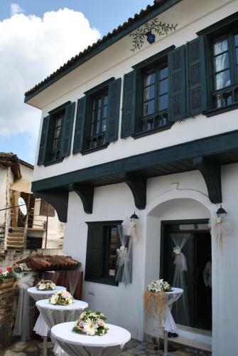 Bed & Breakfast ?lya Konak ??r?nce