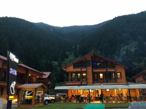 Hayat Rose Hotel