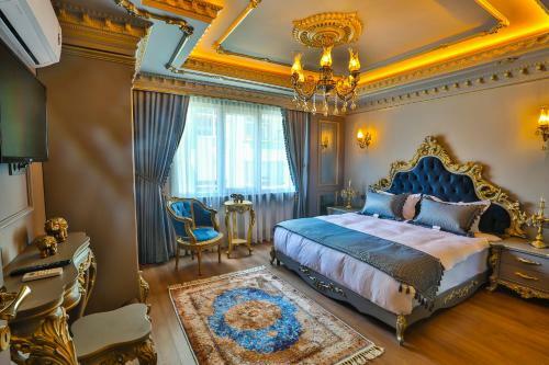 Real King Suite Hotel