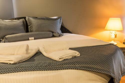 Real King Suite Hotel
