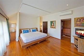 Villa Four @ Drupadi