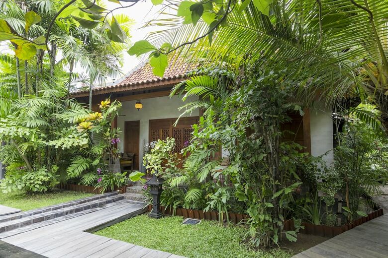 Kampung Kecil Villa
