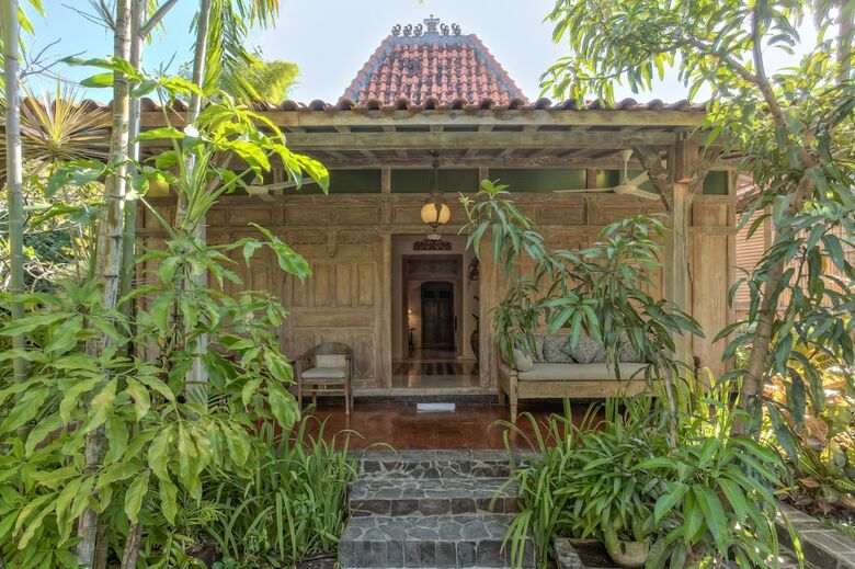 Kampung Kecil Villa