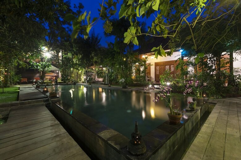 Kampung Kecil Villa