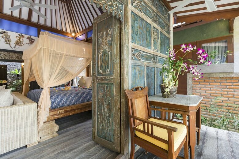 Kampung Kecil Villa