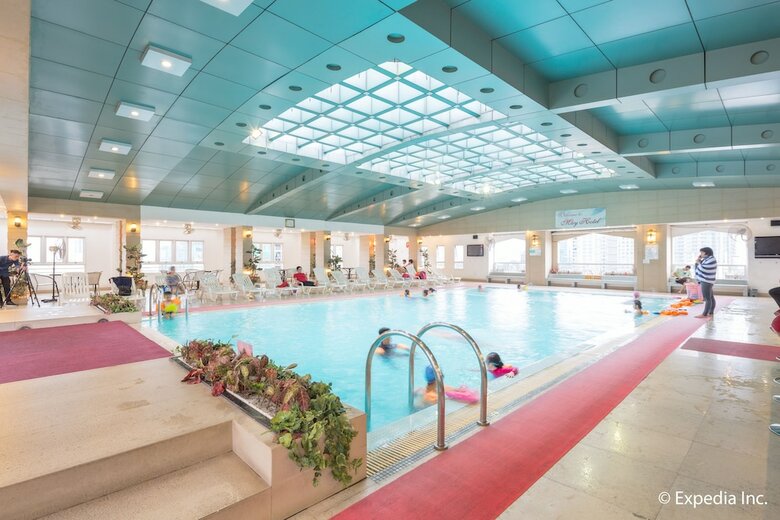 May Hotel