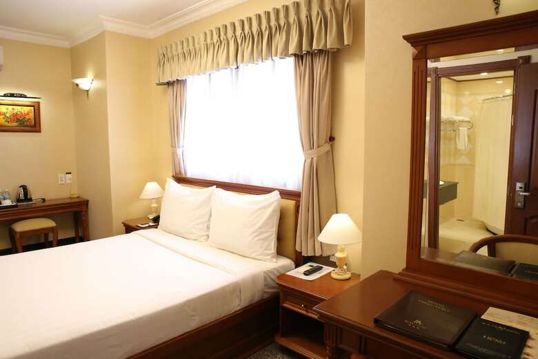 May Hotel