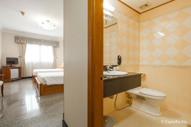 May Hotel