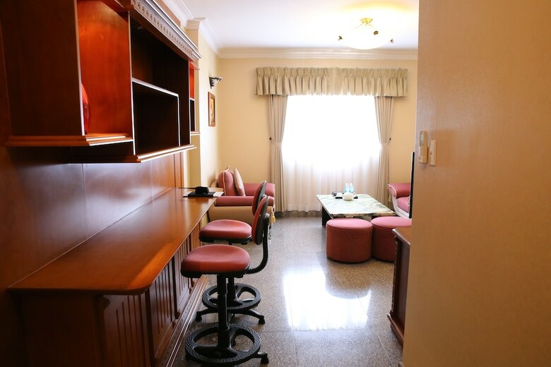 May Hotel