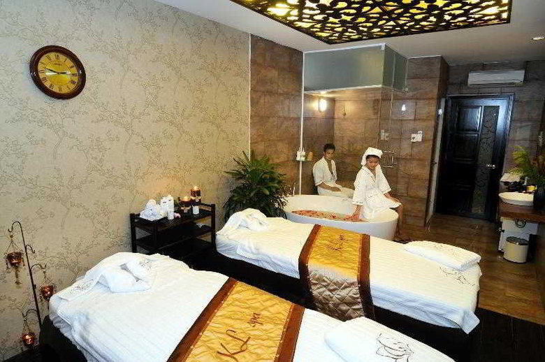 Tan Hai Long 1 Hotel