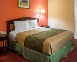 Hotel Econo Lodge Near Sentara Leigh Hospital