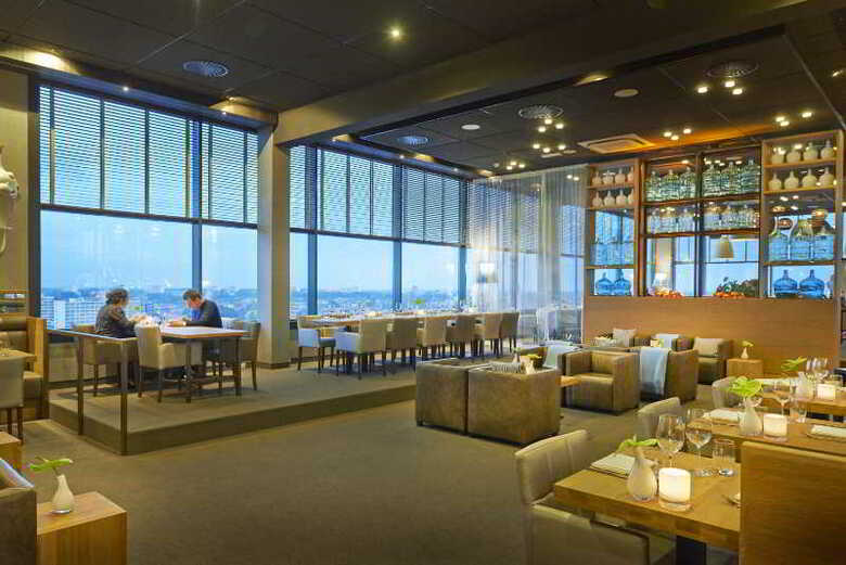 Wtc Hotel Leeuwarden(.)