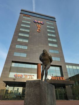 Wtc Hotel Leeuwarden(.)