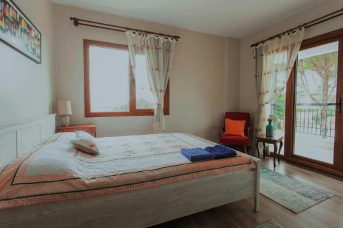 Bed & Breakfast Urla Villanova ( 10+ )