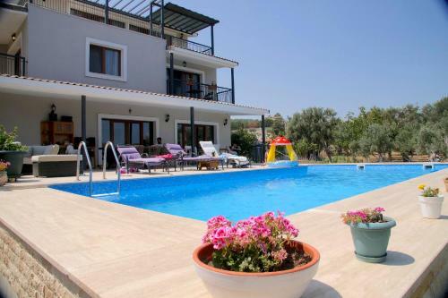 Bed & Breakfast Urla Villanova ( 10+ )