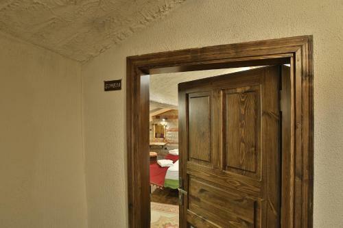 Aja Cappadocia Cave Hotel