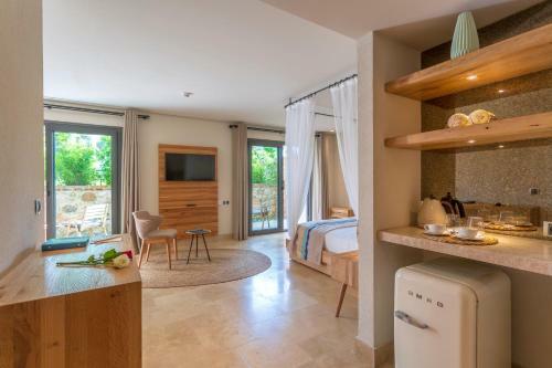 Ecclesia Hotel - Adult Only (+14)