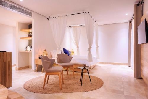 Ecclesia Hotel - Adult Only (+14)