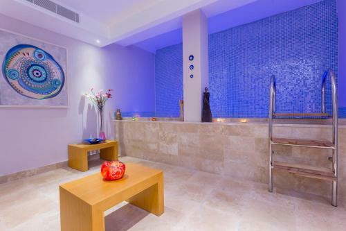 Ecclesia Hotel - Adult Only (+14)