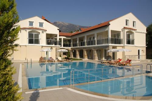 Orka Center Point Studio 3 Apartments