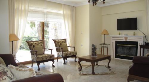 Araxa Villa 12