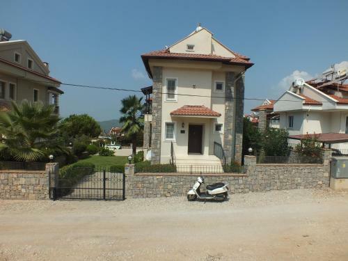 Villa Daisy Garden B