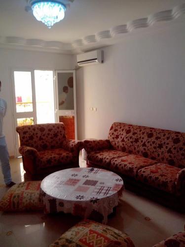Hostal Appartements Faten Jegham