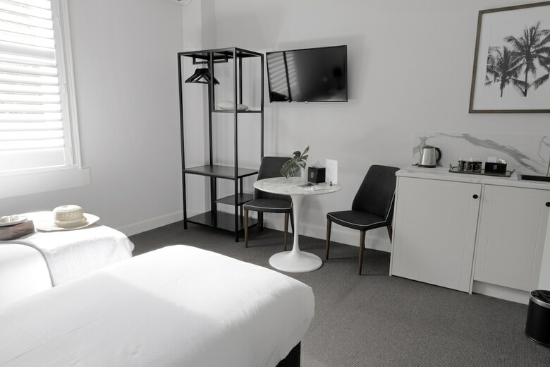 Hotel St. Marks Lodge