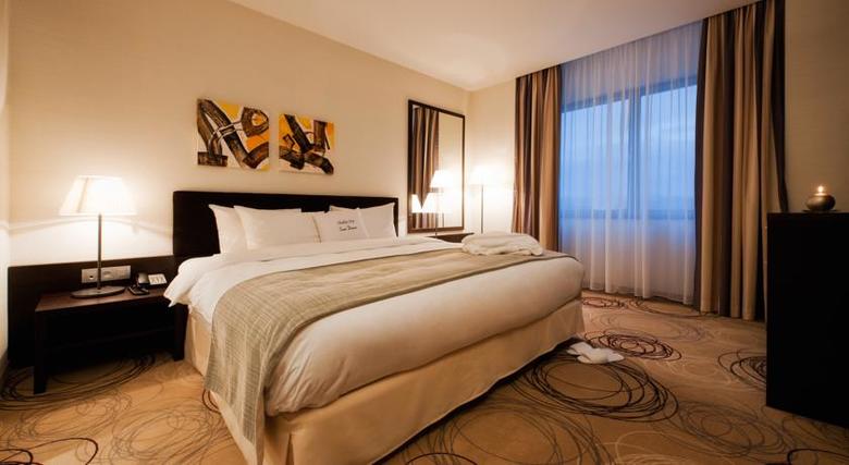 Hotel Doubletree By Hilton