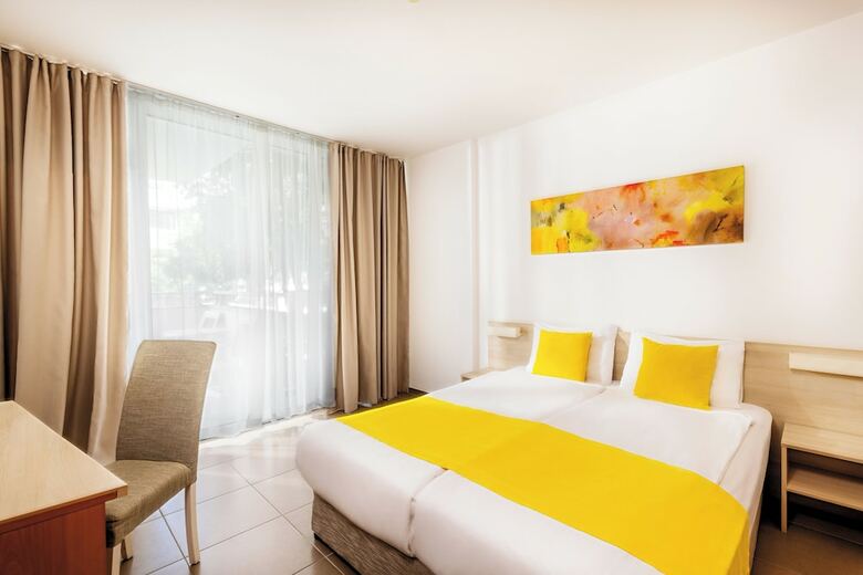 Hotel Aluasun Helios Beach