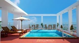 Romance Hotel Hue
