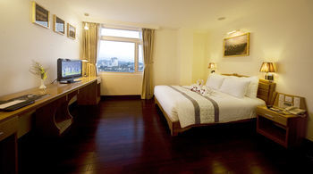Romance Hotel Hue
