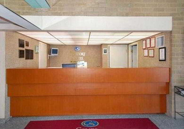 Hotel Comfort Suites Oakbrook