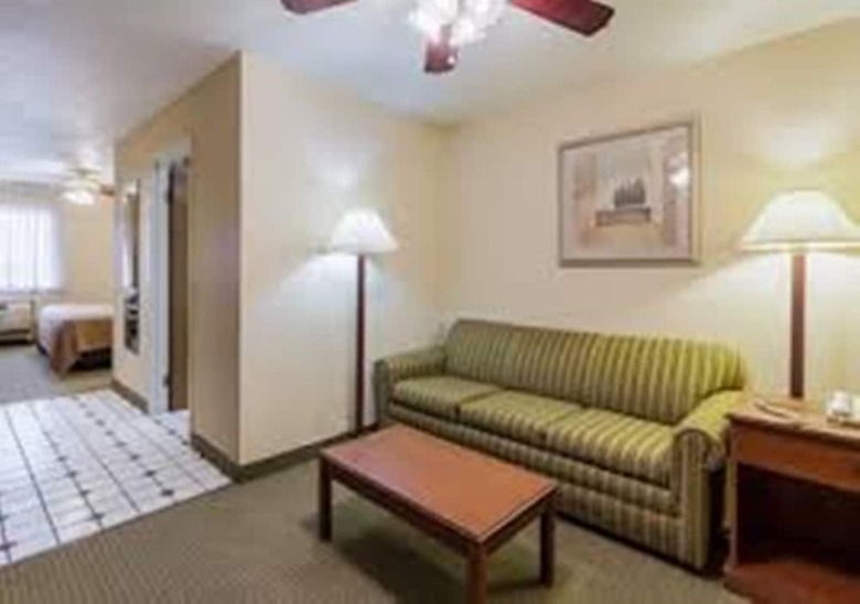 Hotel Comfort Inn