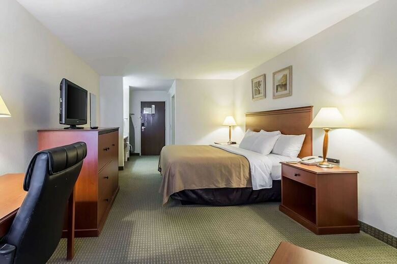 Hotel Comfort Inn