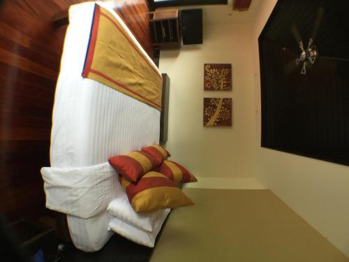 Chom Tawan Villa Serena