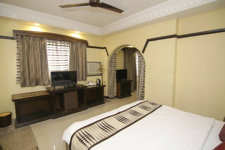 Hotel Lytton