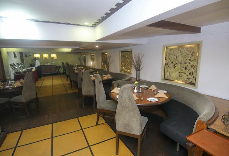 Hotel Lytton