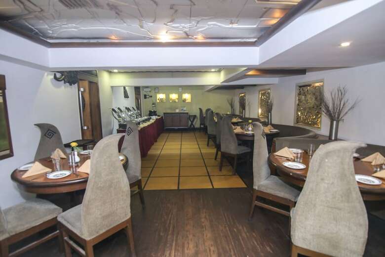 Hotel Lytton