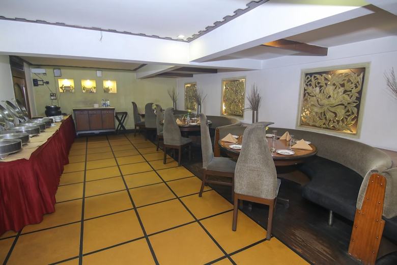 Hotel Lytton