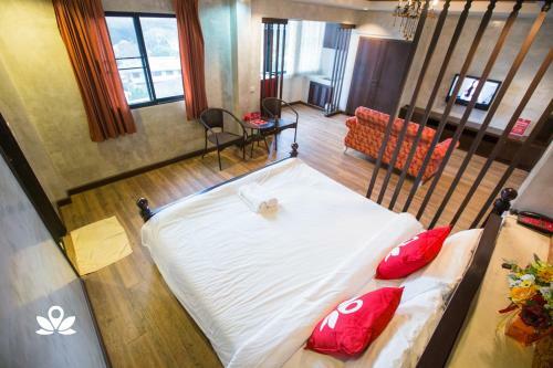 Hotel Zen Rooms Watgate