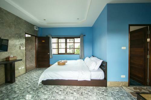 Bed & Breakfast Thank You House